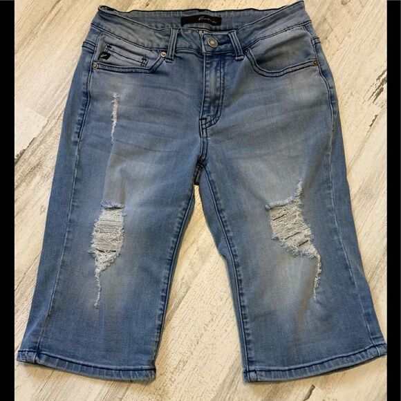 KanCan jean Shorts Size 25 - Picture 4 of 6